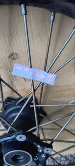 BMW F800GS / F800GS Adventure original kompletne kolesa - 3