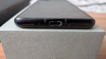 Asus Zenfone 8 - 3