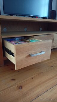 Stolek pod TV - 3