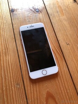 iPhone 7 - 3