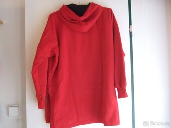 Mikina. - 3