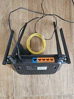 TP-Link EC230-G1 WiFi router - 3