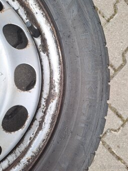 Zimní pneumatiky Nokian 205/55/16 s disky VW - 3