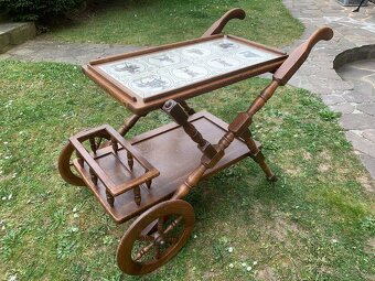 Stylový servírovací stolek - 3