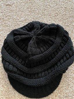 Nové dámské pletené sety - čepice, šála/kruhová šála - 3