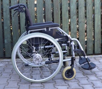 016-Mechanický invalidní vozík Meyra. - 3