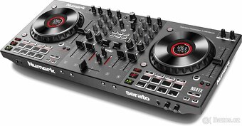 NUMARK NS4FX - 3