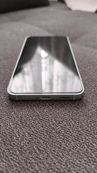 Samsung Galaxy S25 - 3