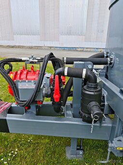 Cisterna na DAM LAUMETRIS PTL-12V - 3