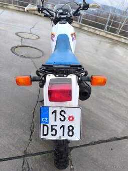 Suzuki DR 125 - 3