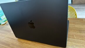 Apple Macbook M3 pro - 14” - 3