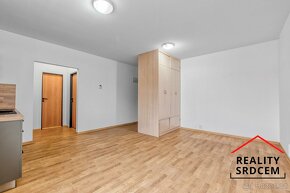 Pronájem rekonstruovaného bytu 2+kk, 44 m2, Mošnov - 3
