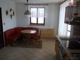 Prodej rodinného domu 6+1, 280 m², Ženklava - 3
