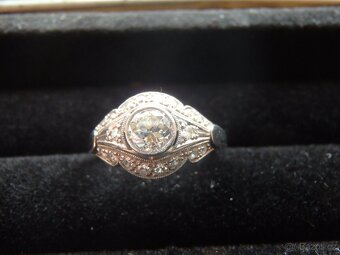Diamantový Art-Deco zlatý 14K prsten 0,68 ct. - 3