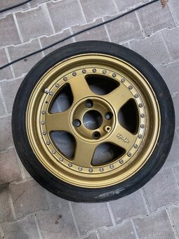 Kola Keskin 4x114,3 r16 - 3