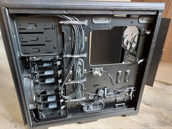 Big tower Phanteks Enthoo Pro - 3