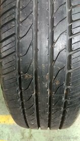 Pneu 215/60 R15 95H - 3