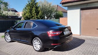 Superb IIIF 2.0tdi 140kw 7dsg/4x4 Style ČR-1.m.DPH 119.tkm - 3