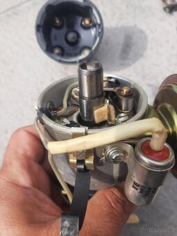 B44 Rozdělovač Magneton PAL Škoda 1203 TAZ 1500 - 3