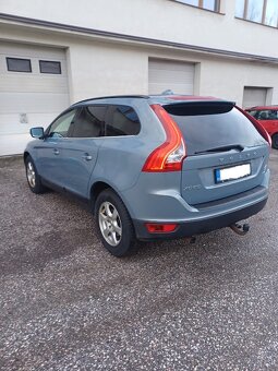 Prodám Volvo XC60 D5. Nová cena - 3