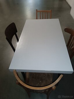 DOVOZ MOŽNÝ stůl 110x65 bez židlí - 3