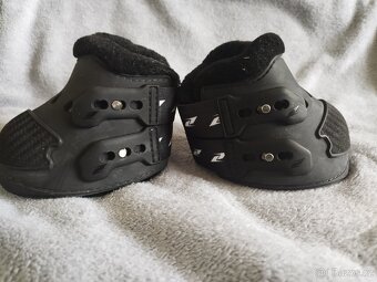 Chrániče spěnky Zandona vel. S/M černé - 3