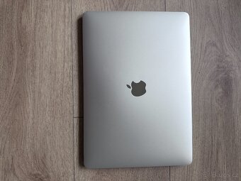 MacBook Air M1 – 8 GB RAM / 256 GB SSD - 3