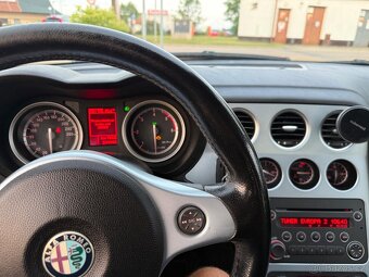 Alfa Romeo 159 - 3