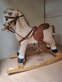 Houpací kůň - 3