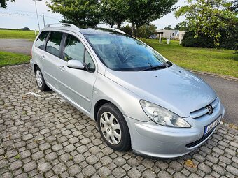 REZERVACE PEUGEOT 307 SW 1.6 HDI 66 KW 7 MÍST MALÝ NÁJEZD - 3