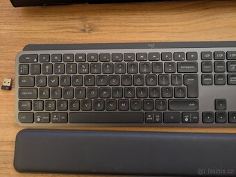 Klávesnice bezdrátová bluetooth Logitech MX Keys - 3