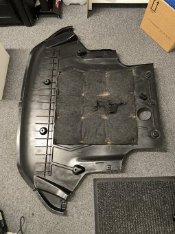 VW Multivan T7 kryt motoru spodní - 3