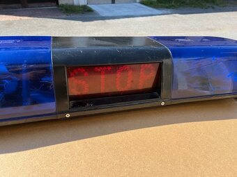 Dobové retro majáky na stará služební auta - 3