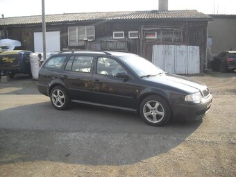 Skoda Octavia RS1 Kombi - 3