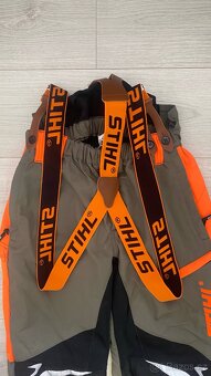 Stihl Protipořezové kalhoty a boty - 3