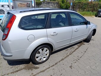 Ford Focus 1,6 combi - 3