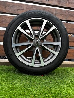 Alu kola 5x114.3 r17 s pneu (21555t) - 3