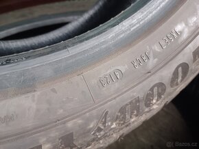 235/55 R19 GoodYear - 3