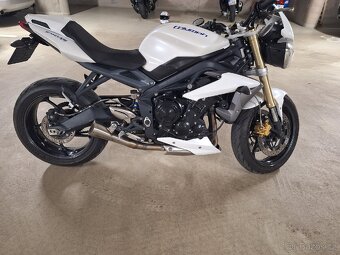 Triumph Street triple 675 - 3