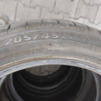 GUMY 205/45/17 - 3