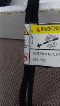 VZPĚRY KUFRU PÍSTY - Škoda Superb 2 kombi - 3