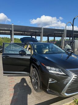 Lexus RX450H (hybrid) - 3