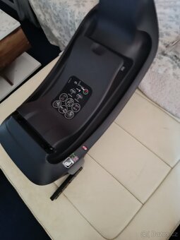 Autosedačka Cybex se základnou Isofix - 3