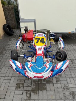 Závodní motokára - 3