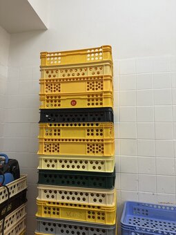 Prodám plastové přepravky - 3