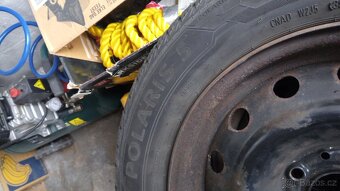 Kola zimní 185/65-15  disk citroen - 3