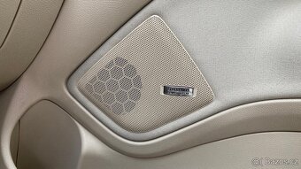 Béžový interiér Octavia 2 fl combi - 3