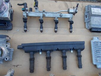 Díly Meriva B - 1.4 88kw - 3