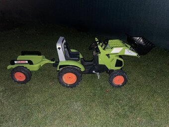 Šlapací traktor s bagrem - 3
