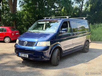 VW Multivan 2.5TDi Highline - 3